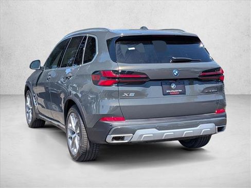 New 2026 BMW X5 xDrive50e AWD/4WD image 8