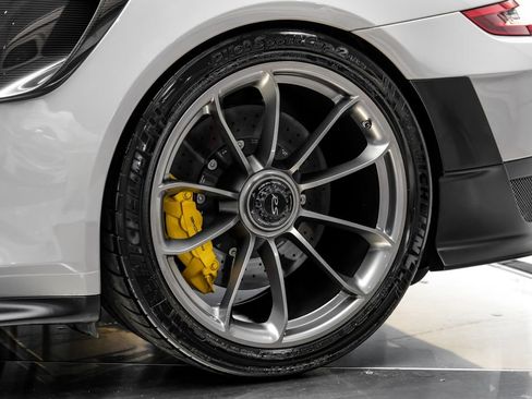 Used 2019 Porsche 911 GT2 RS RWD image 71