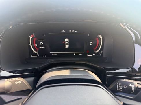 New 2026 Nissan Pathfinder Platinum AWD/4WD image 19
