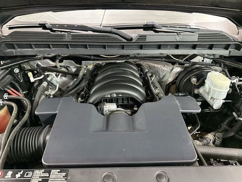 Used 2017 Chevrolet Silverado 1500 LT w/ All Star Edition AWD/4WD image 28