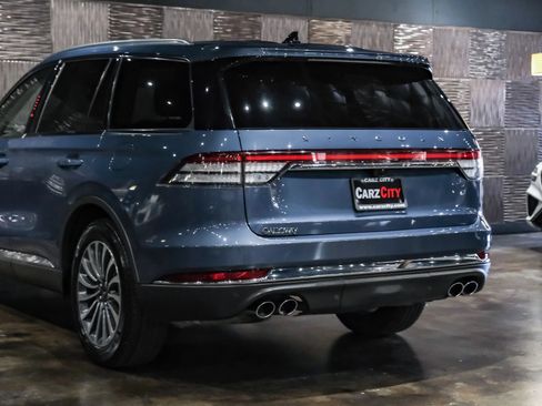 Used 2021 Lincoln Aviator Reserve w/ Elements Package Plus AWD/4WD image 14