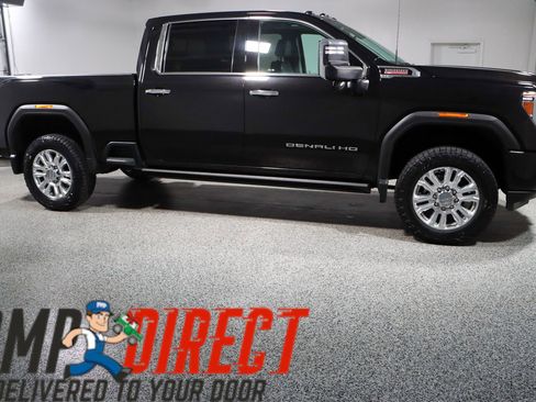 Used 2023 GMC Sierra 2500 Denali w/ Denali Ultimate Package image 6