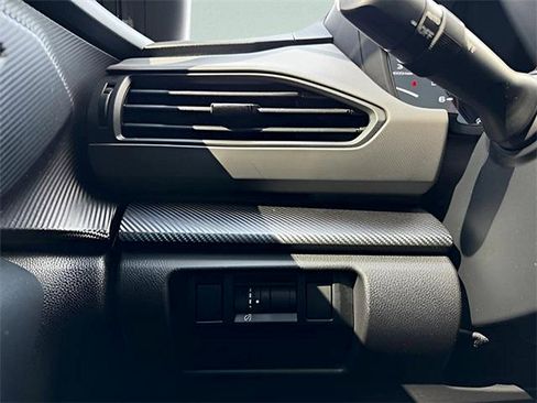 Used 2024 Subaru Crosstrek 2.5i Wilderness w/ Wilderness Package image 29