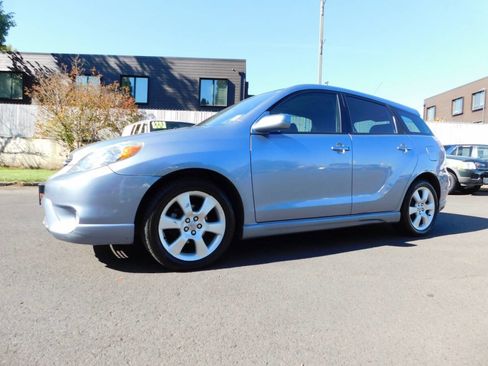 Used 2007 Toyota Matrix XR image 4
