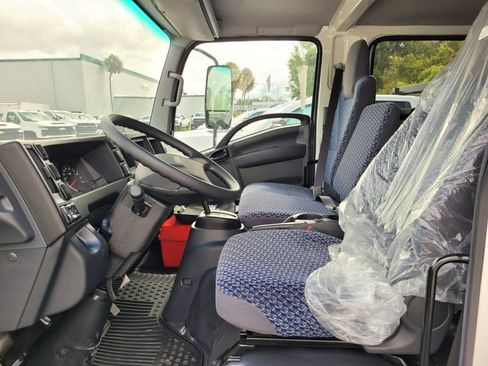 New 2024 Chevrolet Low Cab Forward RWD image 10