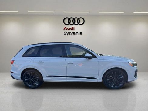 Used 2025 Audi Q7 3.0T Premium Plus w/ Premium Plus Package AWD/4WD image 8