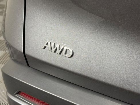 Used 2023 INFINITI QX60 Luxe AWD/4WD image 8
