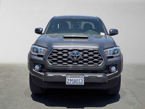 Certified 2023 Toyota Tacoma TRD Sport w/ Advanced Technology Package AWD/4WD image 9