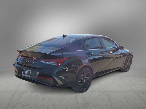 New 2026 Hyundai Elantra SEL Sport Premium image 8