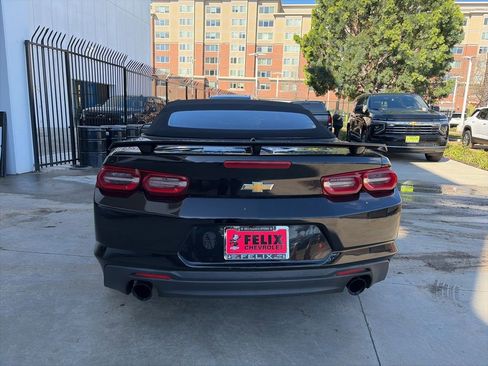 Used 2019 Chevrolet Camaro LT image 3