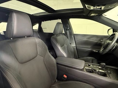 Used 2023 Lexus RX 350 w/ Accessory Package (2T) AWD/4WD image 32