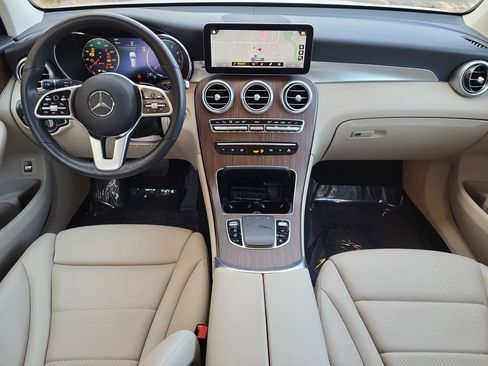 Certified 2022 Mercedes-Benz GLC 300 GLC 300 image 24