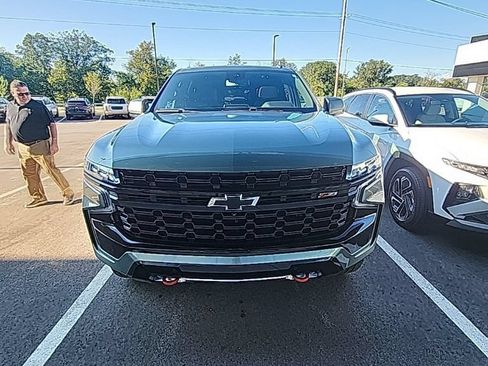 Used 2024 Chevrolet Tahoe Z71 w/ Luxury Package AWD/4WD image 1
