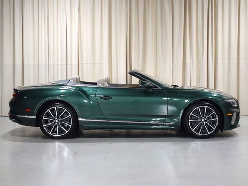New 2026 Bentley Continental GTC AWD/4WD image 5