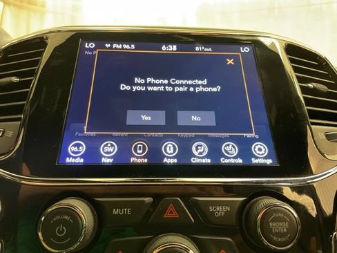 Used 2019 Jeep Grand Cherokee Limited AWD/4WD image 31