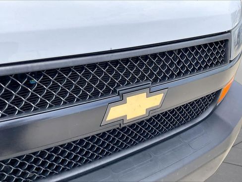 Used 2021 Chevrolet Express 2500 w/ Driver Convenience Package RWD image 25