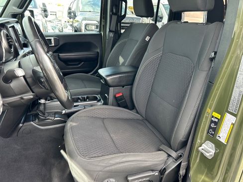 Used 2021 Jeep Wrangler Unlimited Sport image 9