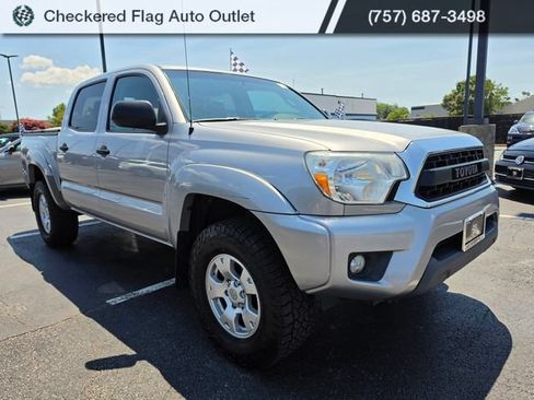 Used 2015 Toyota Tacoma 4x4 Double Cab w/ TRD Off-Road Package image 7
