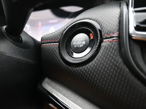 Used 2023 Jeep Compass Trailhawk image 17