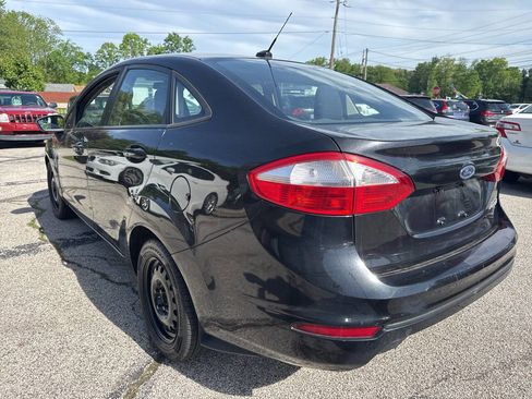 Used 2014 Ford Fiesta S FWD image 5
