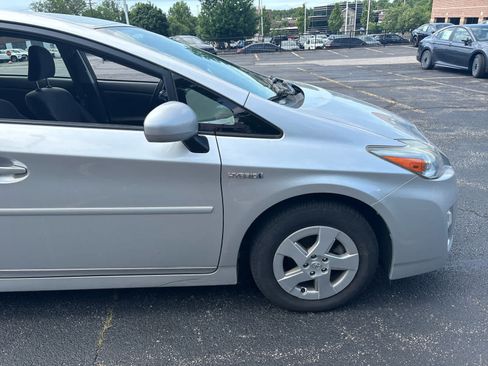Used 2011 Toyota Prius Two FWD image 9