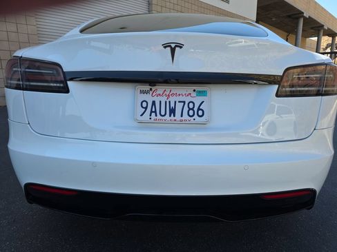 Used 2022 Tesla Model S Standard Range AWD/4WD image 32