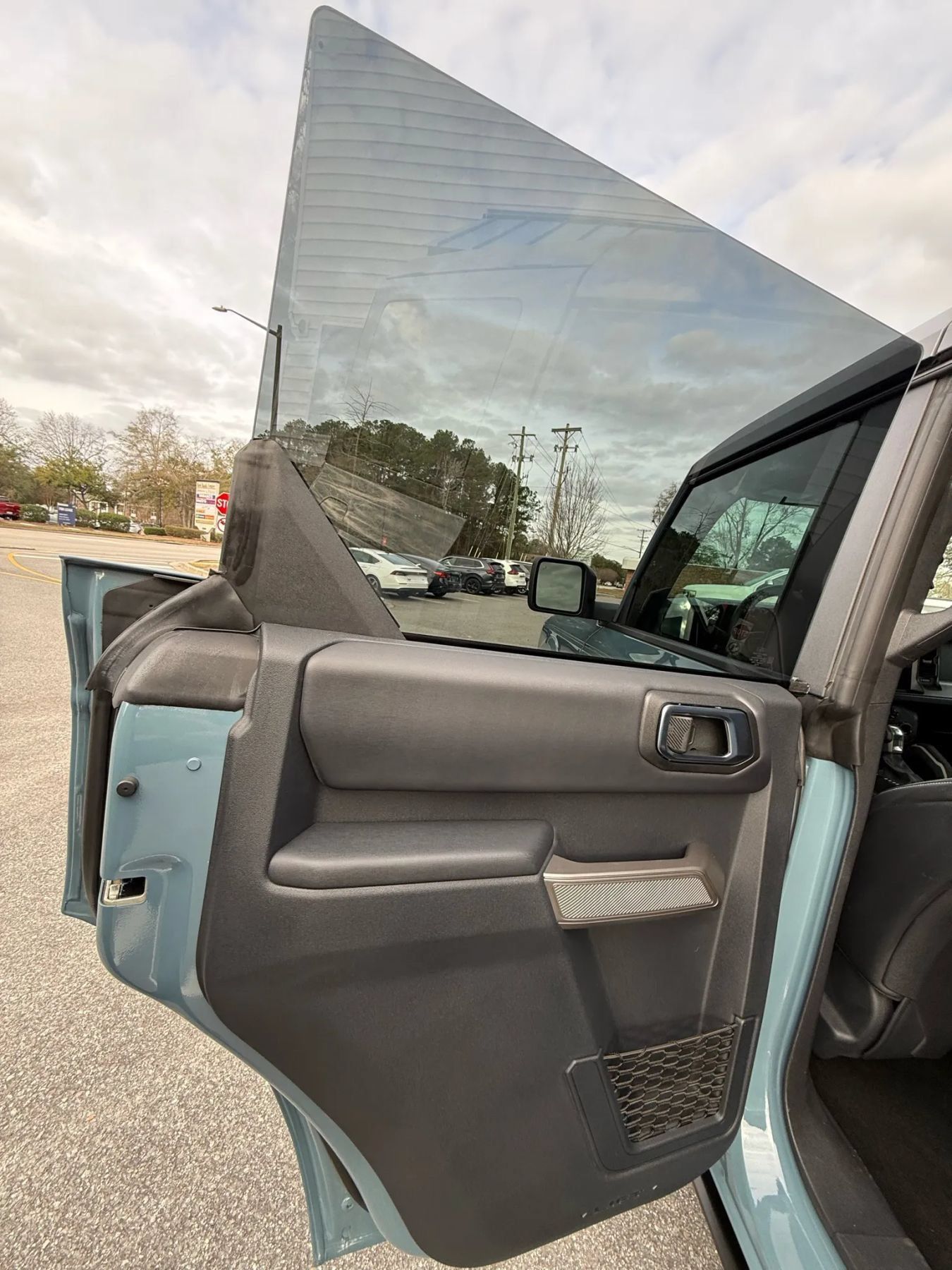 Used 2021 Ford Bronco First Edition AWD/4WD image 22