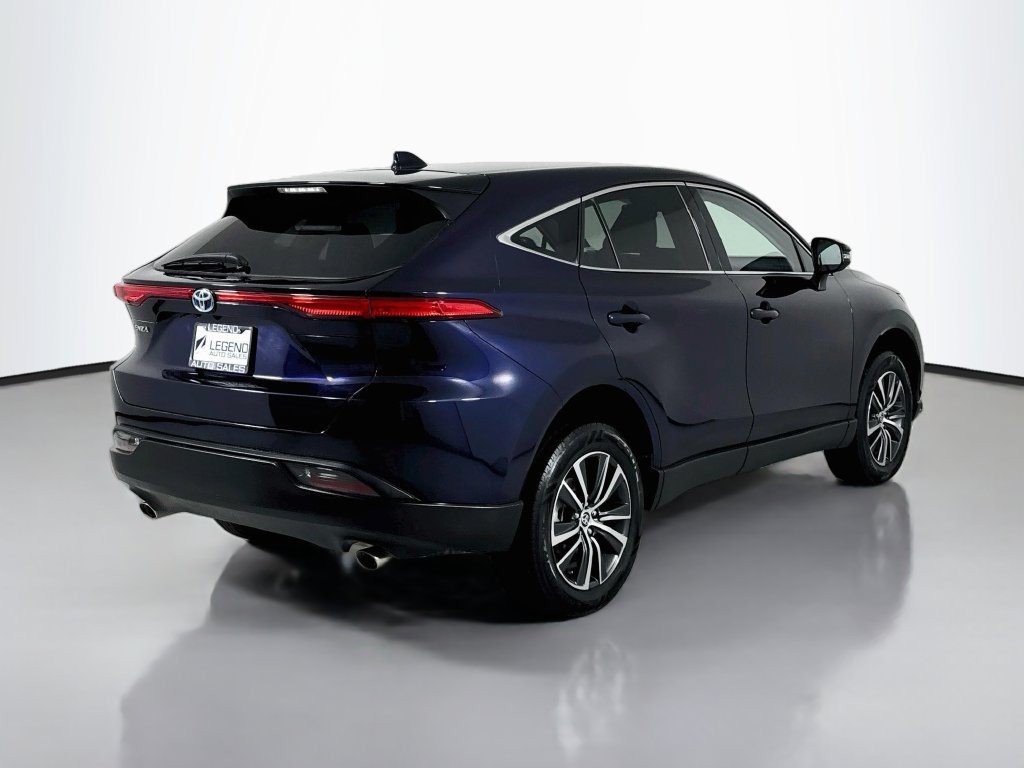 Used 2024 Toyota Venza LE AWD/4WD image 6