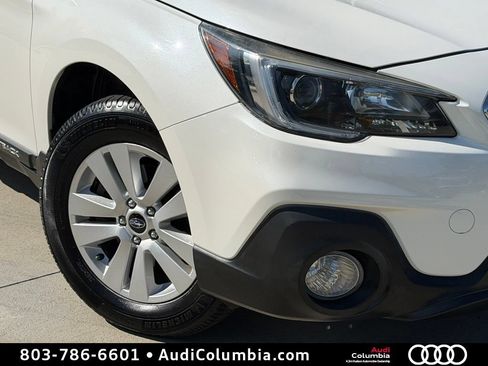 Used 2019 Subaru Outback 2.5i Premium AWD/4WD image 15