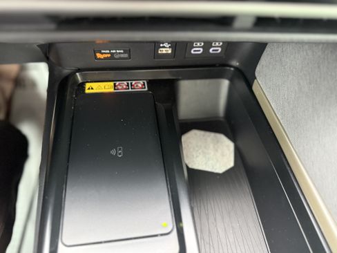 Certified 2025 Toyota Camry LE w/ Convenience Package FWD image 10