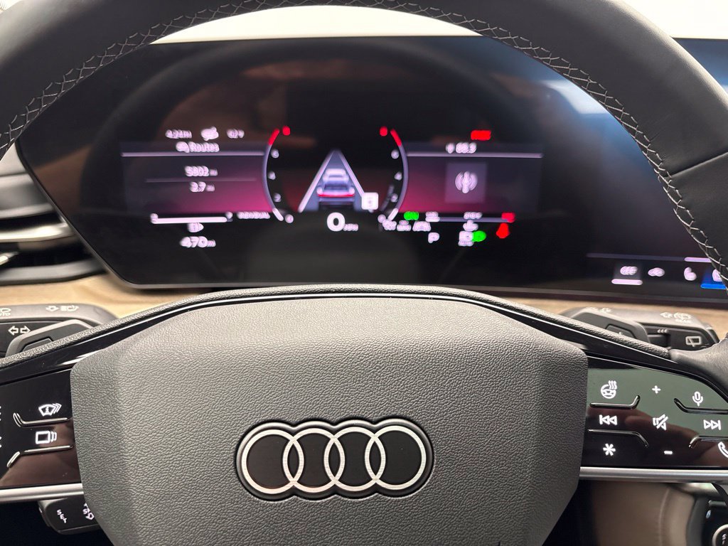Used 2025 Audi Q5 Premium AWD/4WD image 33