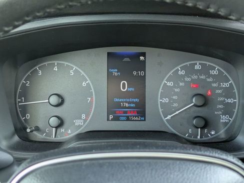 Used 2025 Toyota Corolla SE FWD image 17