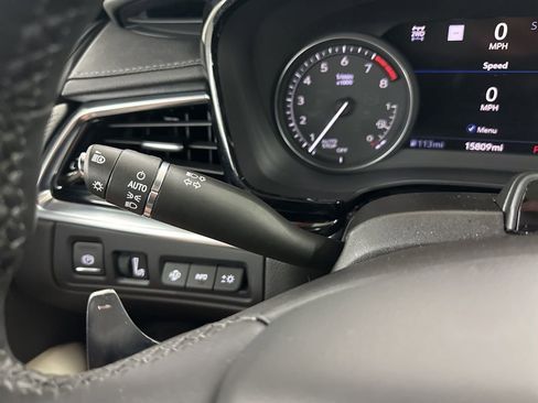 Certified 2025 Cadillac XT6 Sport w/ Technology Package AWD/4WD image 44