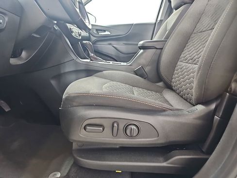 Used 2020 Chevrolet Equinox LT w/ Driver Convenience Package FWD image 34