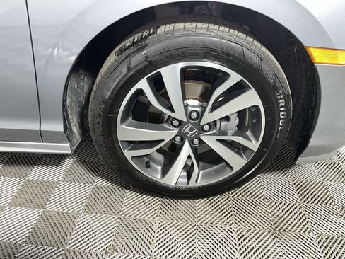Used 2024 Honda Odyssey Touring image 10