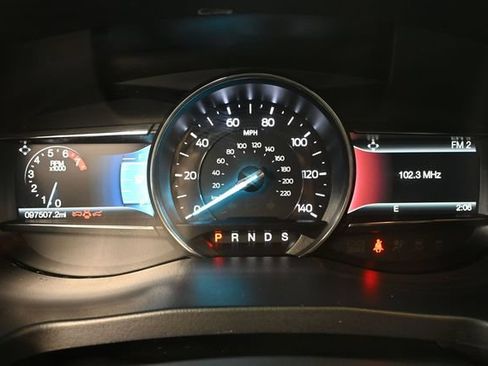 Used 2017 Ford Explorer Limited AWD/4WD image 29