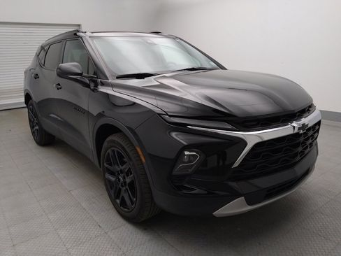 Used 2024 Chevrolet Blazer LT w/ Convenience Package FWD image 13