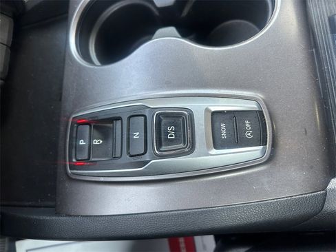 Used 2021 Honda Pilot EX image 31