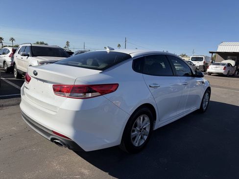 Used 2016 Kia Optima LX image 8