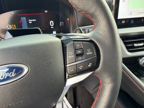 Used 2025 Ford Explorer ST AWD/4WD image 32