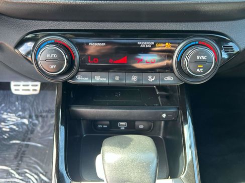 Used 2024 Kia Forte GT-Line w/ GT-Line Premium Package FWD image 27