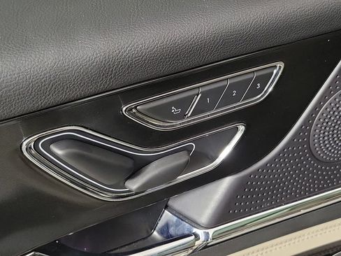 Certified 2025 Lincoln Corsair Grand Touring AWD/4WD image 23
