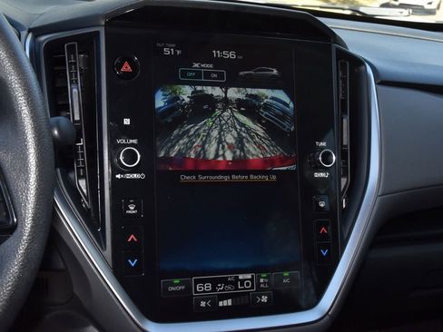 Used 2024 Subaru Crosstrek 2.0i Premium w/ Crosstrek Mirror Package image 28