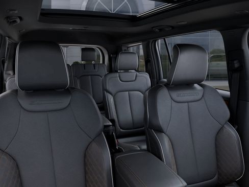 New 2026 Jeep Grand Cherokee L Summit AWD/4WD image 26