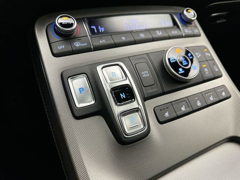 Used 2021 Hyundai Palisade Calligraphy w/ Cargo Package image 13