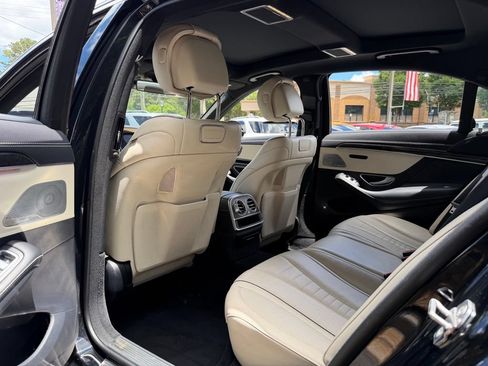 Used 2019 Mercedes-Benz S 450 Sedan image 30
