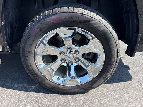 Used 2019 RAM 1500 Big Horn AWD/4WD image 10