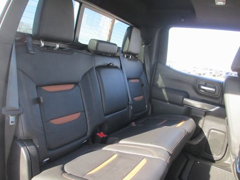 Certified 2021 GMC Sierra 1500 AT4 w/ AT4 Value Package image 23