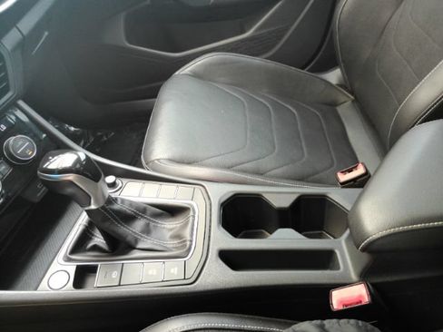Used 2022 Volkswagen Jetta SEL FWD image 41