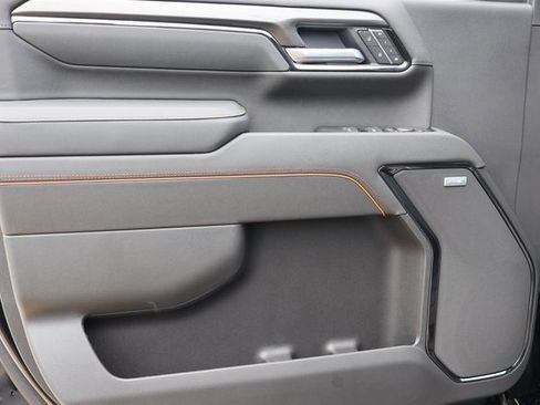 New 2026 GMC Sierra 2500 AT4 w/ AT4 Premium Plus Package image 10